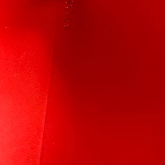 Brand New Louis Vuitton Pouchette - Picture 2 of 5